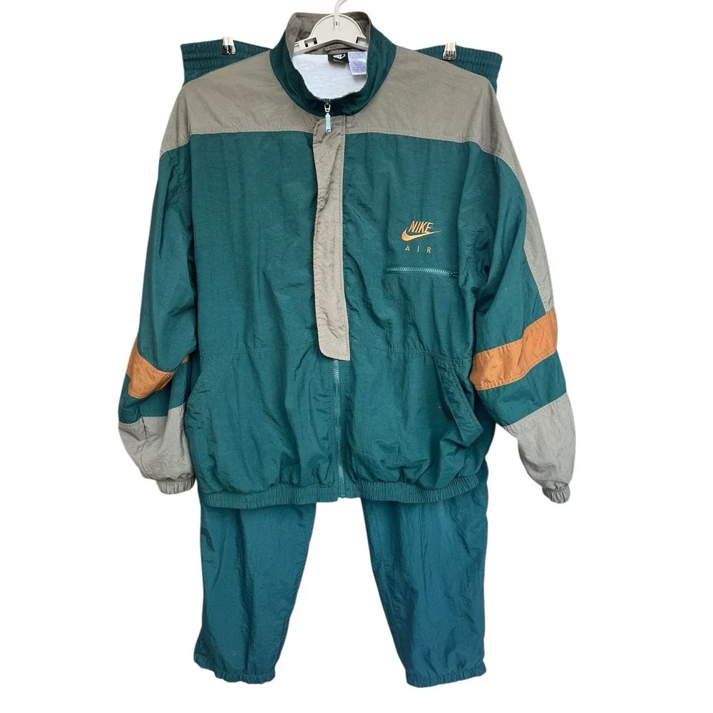 Nike authentic vtg